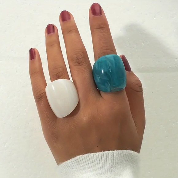 Your choice ring or 3 for 12$ - Picture 2 of 3